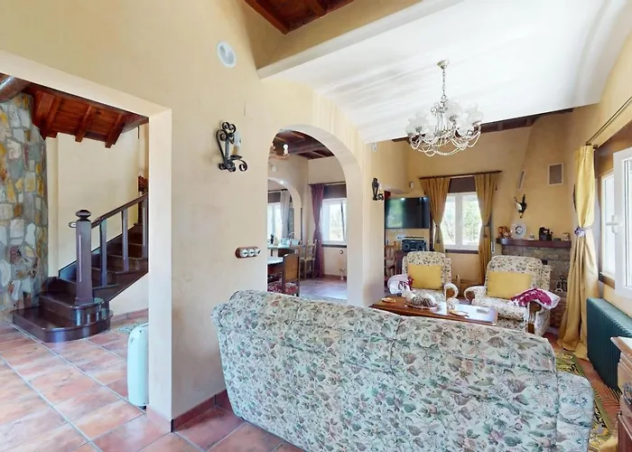 Dom wakacyjny O Toxal Monforte De Lemos